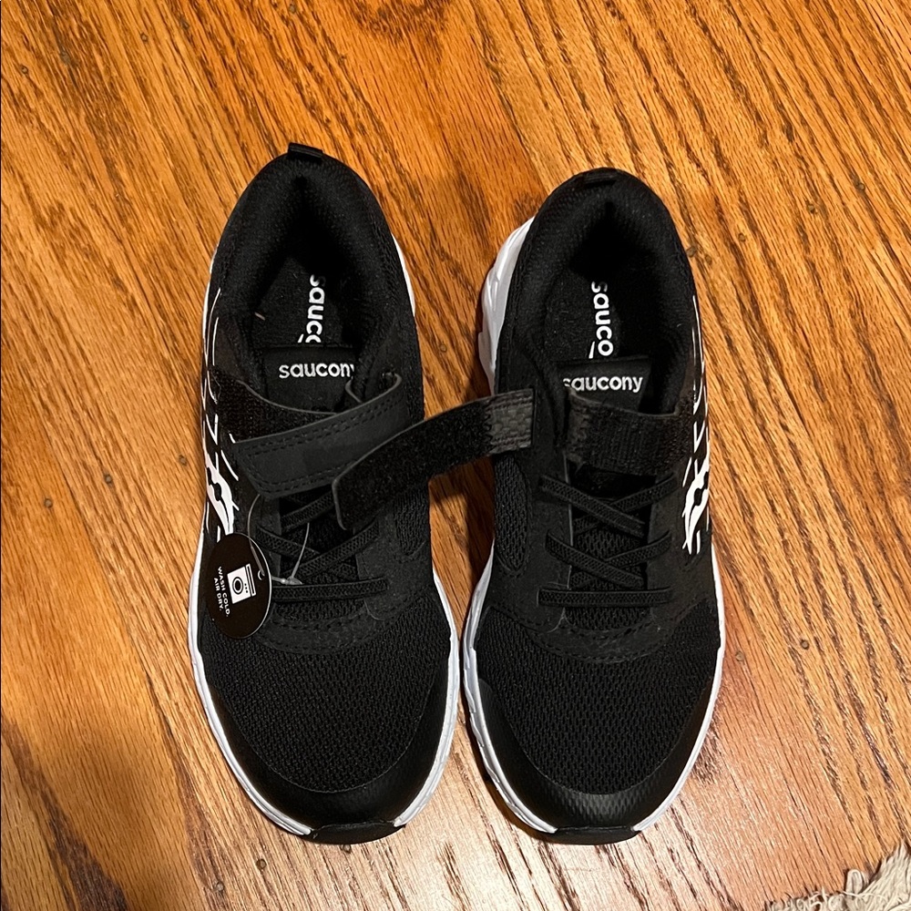 Saucony Kids Black and White Sneakers, brand new